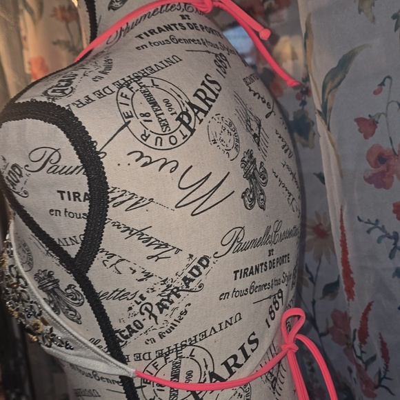 Victoria Secret Tops - Picture 3 of 3